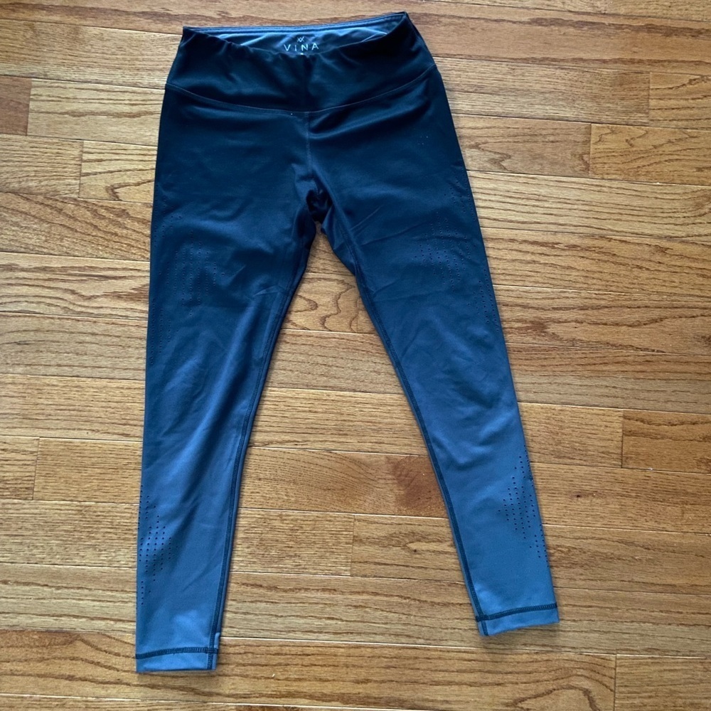 VINA brand yoga pants